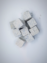 Load image into Gallery viewer, Shampoo Kubes for Sensitive Skin by Beauty Kubes